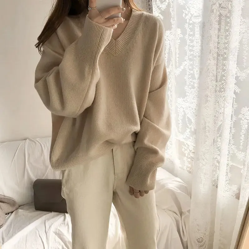 Aiertu FALL OUTFIT Sweater Pullovers Women Spring New Chic Solid V-neck All-match Loose Simple Female Fashion Vintage Elegant Clothing Leisure Soft